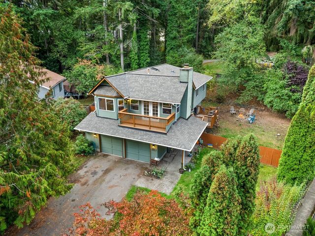 241 NE Watson Ct Court, Bremerton, WA 98311