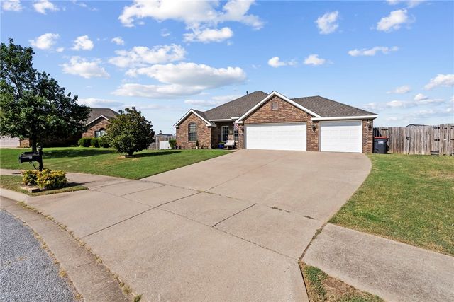 7396 Alivia Circle, Springdale, AR 72762