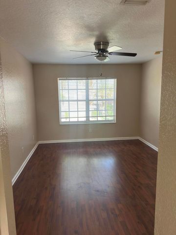 5409 Eastbay Drive, Greenacres, FL 33463