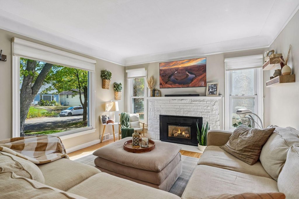 3947 Yates Avenue N, Robbinsdale, MN 55422 — photo 5