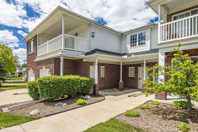 14378 Moravian Manor Circle, Sterling Heights, MI 48312