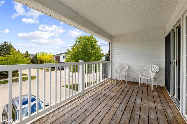 14378 Moravian Manor Circle, Sterling Heights, MI 48312