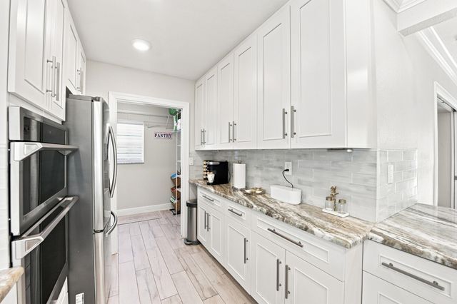 2511 NE 20th Avenue, Lighthouse Point, FL 33064