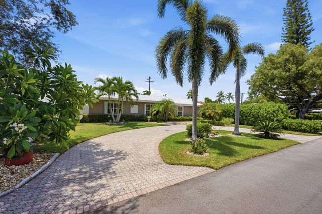 2511 NE 20th Avenue, Lighthouse Point, FL 33064