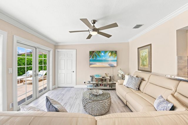 2511 NE 20th Avenue, Lighthouse Point, FL 33064