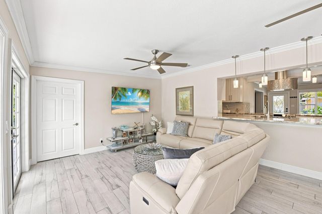 2511 NE 20th Avenue, Lighthouse Point, FL 33064