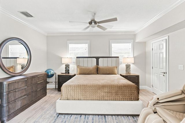 2511 NE 20th Avenue, Lighthouse Point, FL 33064
