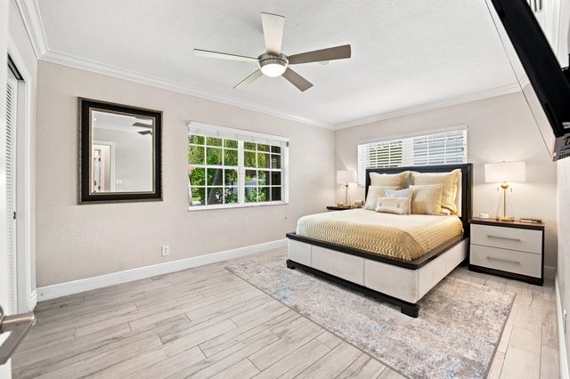 2511 NE 20th Avenue, Lighthouse Point, FL 33064