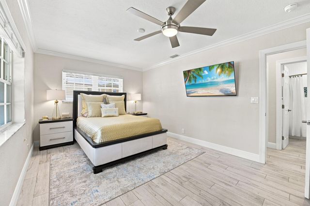 2511 NE 20th Avenue, Lighthouse Point, FL 33064
