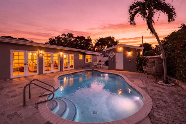 2511 NE 20th Avenue, Lighthouse Point, FL 33064