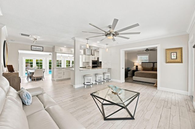2511 NE 20th Avenue, Lighthouse Point, FL 33064