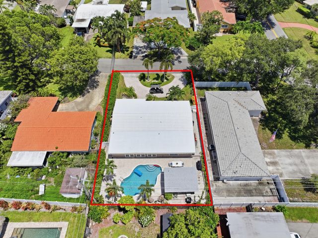 2511 NE 20th Avenue, Lighthouse Point, FL 33064