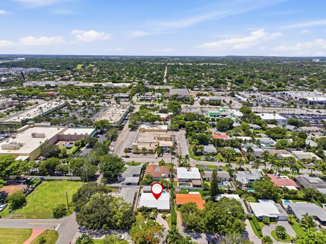 2511 NE 20th Avenue, Lighthouse Point, FL 33064