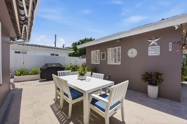 2511 NE 20th Avenue, Lighthouse Point, FL 33064
