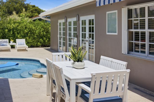 2511 NE 20th Avenue, Lighthouse Point, FL 33064