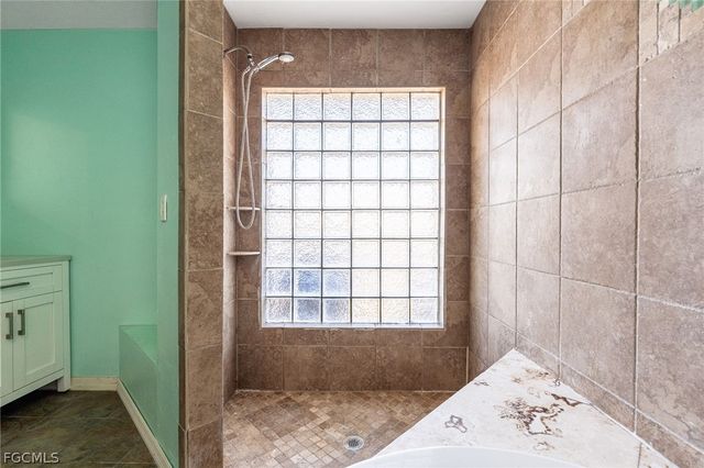 216 Aurora AVE S, Lehigh Acres, FL 33974