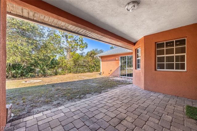 216 Aurora AVE S, Lehigh Acres, FL 33974