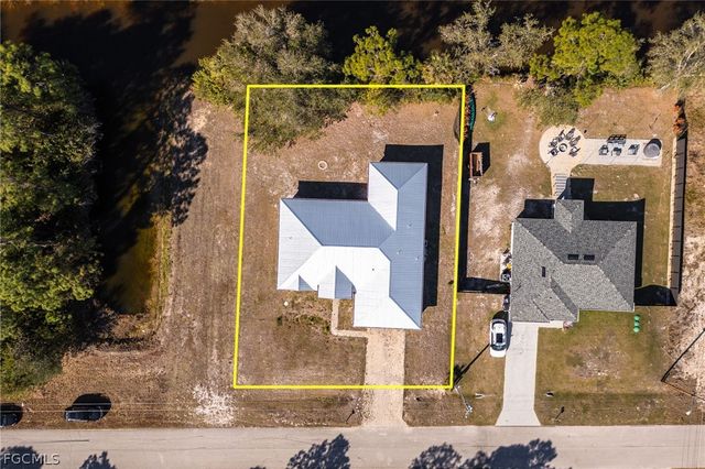 216 Aurora AVE S, Lehigh Acres, FL 33974