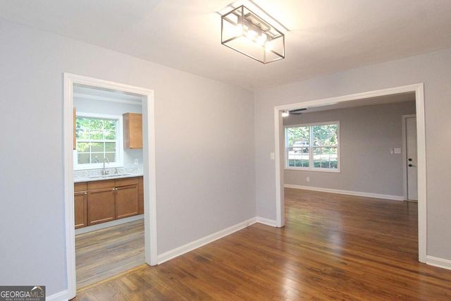 1824 Crestridge Drive SE, Marietta, GA 30067