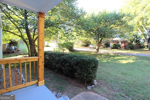 1824 Crestridge Drive SE, Marietta, GA 30067