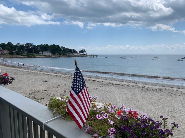 49 Raymond D, Manchester, MA 01944
