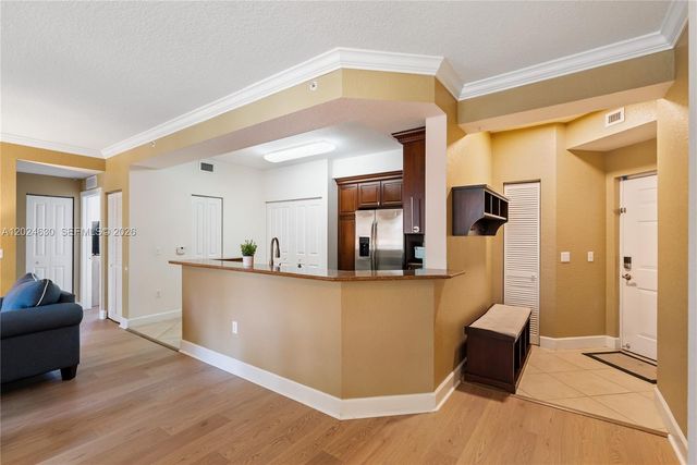 2 Renaissance Way 305, Boynton Beach, FL 33426