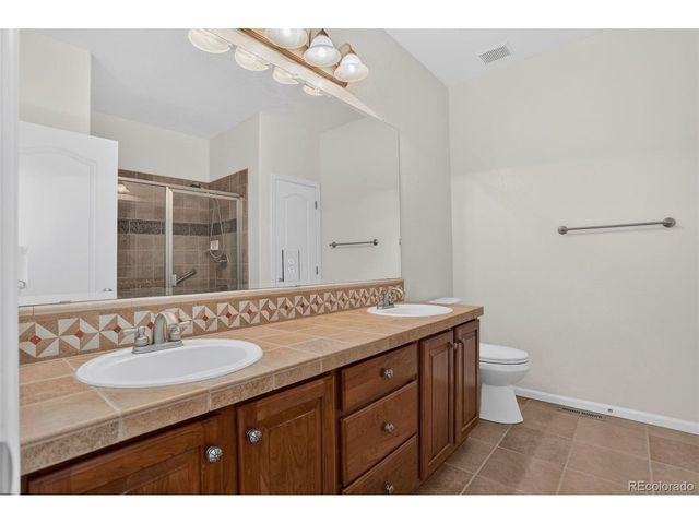 518 Brookhurst Ave D, Highlands Ranch, CO 80129