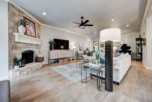 2948 Allie Drive, Edmond, OK 73012