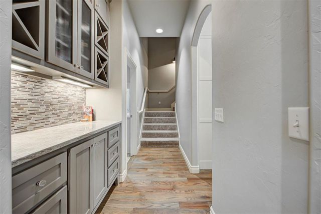 2948 Allie Drive, Edmond, OK 73012