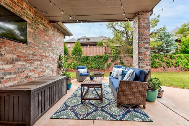 2948 Allie Drive, Edmond, OK 73012