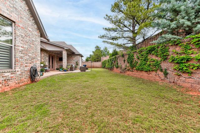 2948 Allie Drive, Edmond, OK 73012