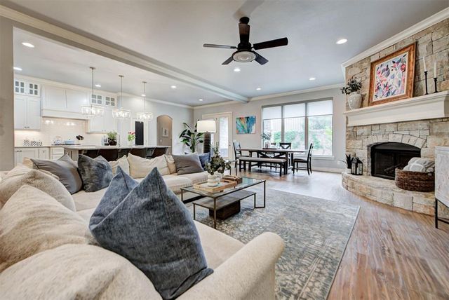 2948 Allie Drive, Edmond, OK 73012