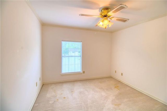 3933 Pembrocke Avenue, Mobile, AL 36608