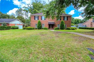 3933 Pembrocke Avenue, Mobile, AL 36608