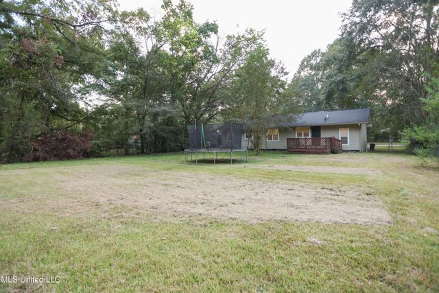 5448 Crepe Myrtle Drive, Jackson, MS 39206