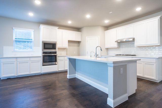 225 Glenwood Drive, Oak Point, TX 75068