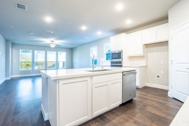 225 Glenwood Drive, Oak Point, TX 75068