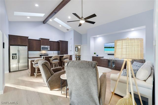 11841 Princess Grace CT, Cape Coral, FL 33991