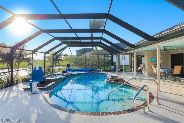 11841 Princess Grace CT, Cape Coral, FL 33991