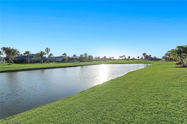 11841 Princess Grace CT, Cape Coral, FL 33991