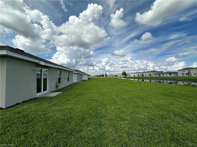 12341 Amber Waves RD, Lehigh Acres, FL 33974
