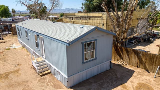 10025 S Driftwood Circle, Mohave Valley, AZ 86440