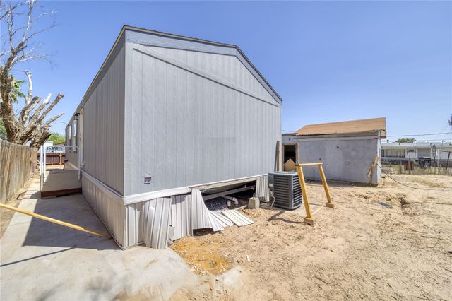 10025 S Driftwood Circle, Mohave Valley, AZ 86440