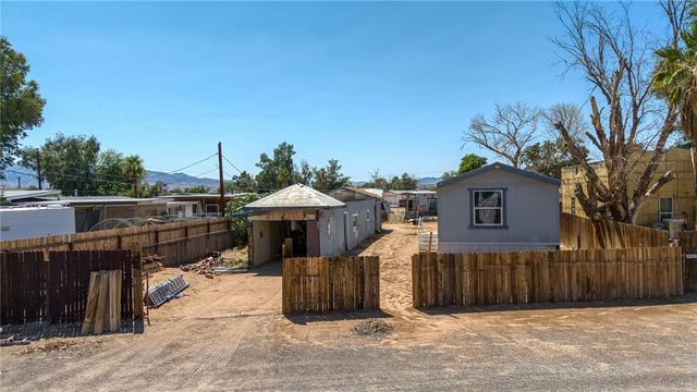 10025 S Driftwood Circle, Mohave Valley, AZ 86440