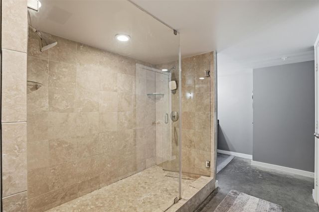 2000 Bagby Street 9422, Houston, TX 77002