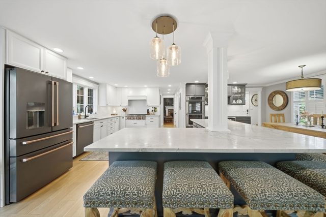 189 Ipswich Rd, Topsfield, MA 01983