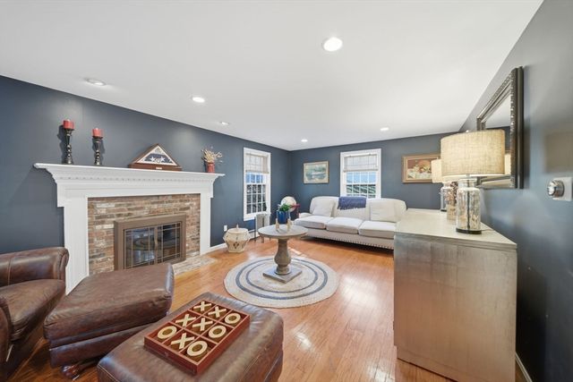189 Ipswich Rd, Topsfield, MA 01983
