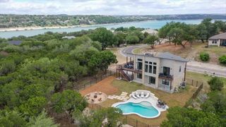 18407 Lakeland DR, Point Venture, TX 78645