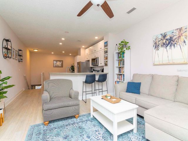 1036 NORMANDY TRACE ROAD, Tampa, FL 33602