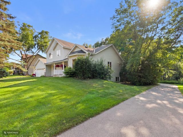 6345 W Shadow Lake Drive, Lino Lakes, MN 55014